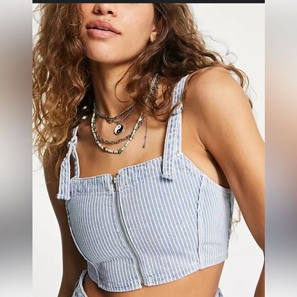 Bershka Strap Detail PinstripesBlue Denim  Zip Up Crop Top In Size Large - Picture 3 of 17